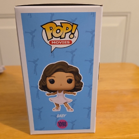 Funko Pop! Movies Dirty Dancing Baby Figure - Brown and White - Picture 4 of 4